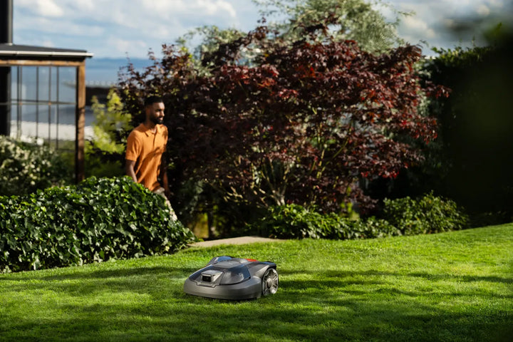 Husqvarna Automower® 308V Wire-Free Robot Lawn Mower – 800m²