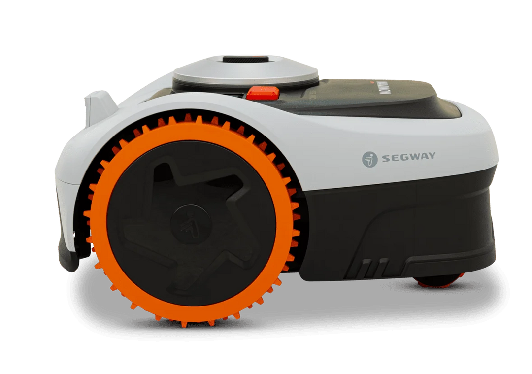 Segway Navimow i210 AWD robot mower for lawns up to 1000m²