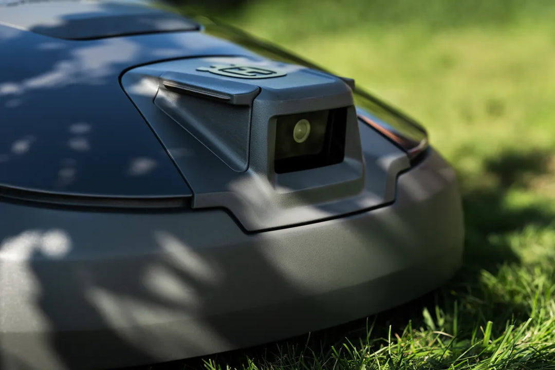 Husqvarna Automower® 308V Wire-Free Robot Lawn Mower – 800m²