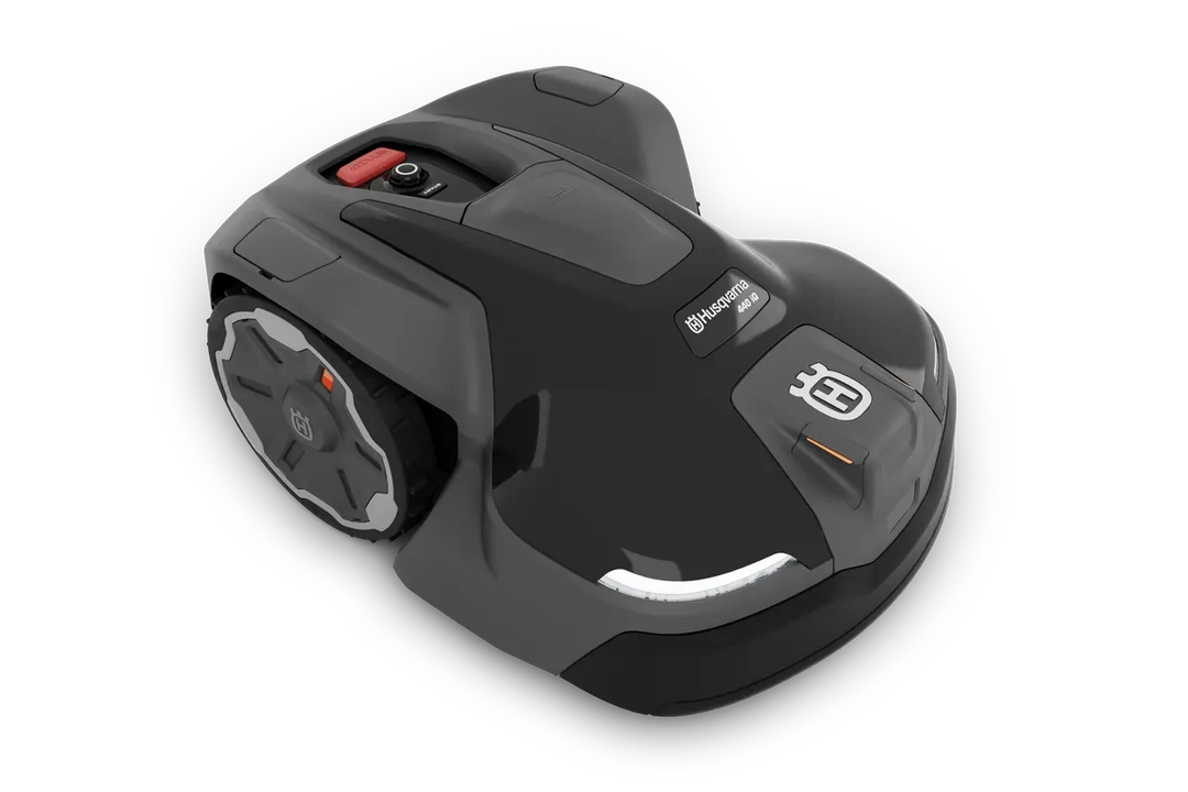 Husqvarna Automower® 440 iQ Wire-Free Robot Lawn Mower – 8000m²
